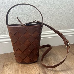 J.CREW Berkeley woven bucket bag - suede and leather - brown - crossbody